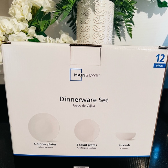 Mainstays Stoneware Dinnerware Set-12 Piece New - Picture 3 of 6